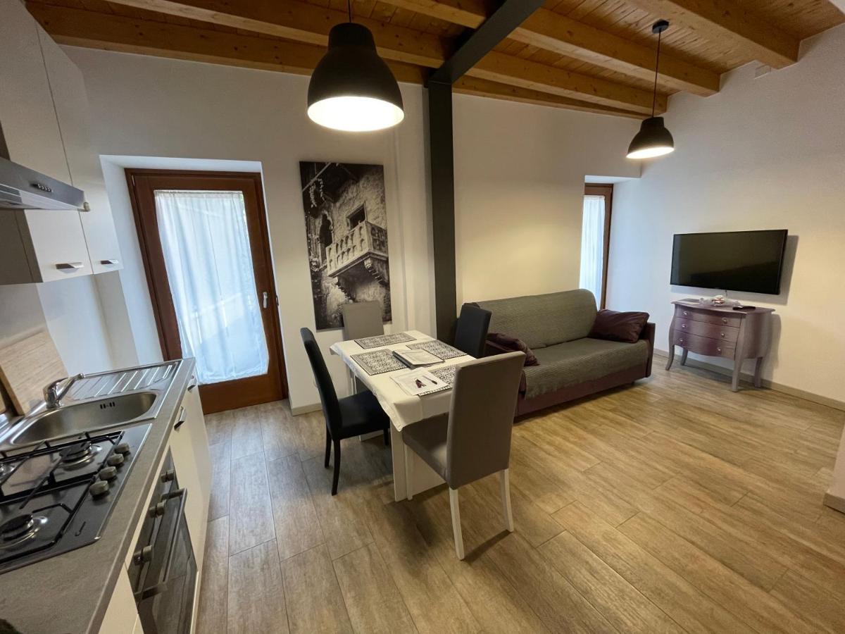 Divina San Zeno Apartment Verona Bagian luar foto