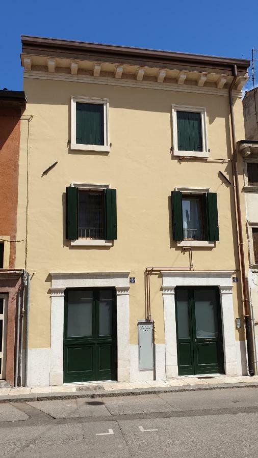 Divina San Zeno Apartment Verona Bagian luar foto